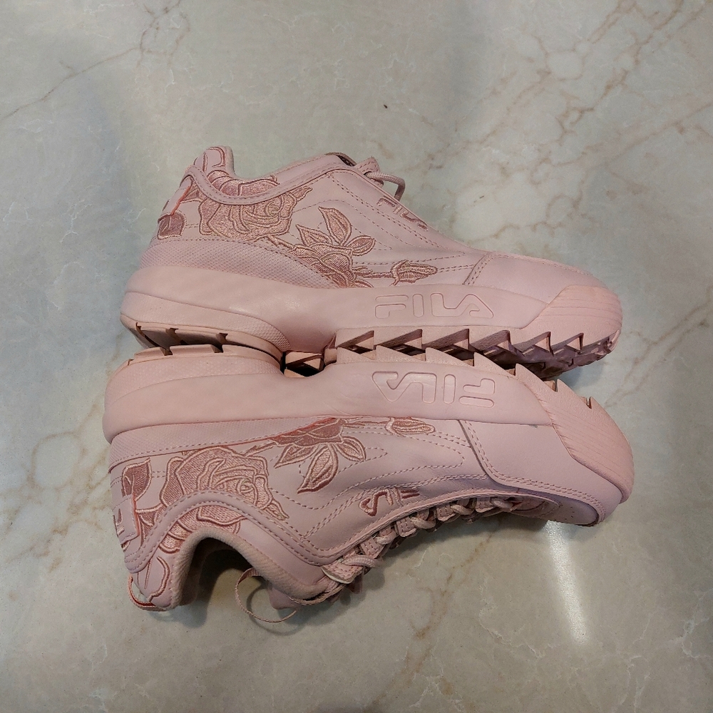 Fila Disruptor II Embroider Rose Floral In Size 10 - Picture 2 of 8